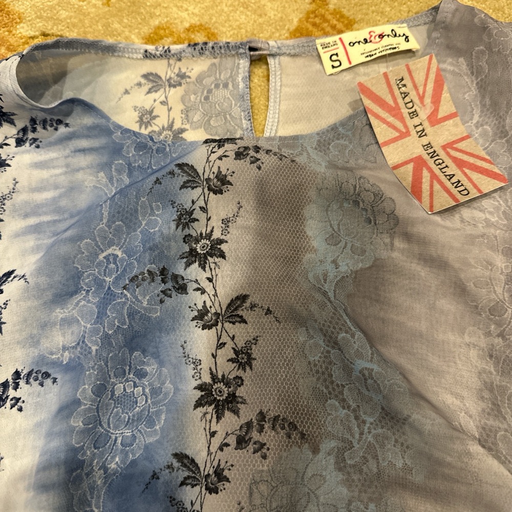 NWT Blue Floral Lace Top